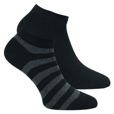 Bequeme Ringel-Sneakersocken ohne Gummidruck von Camano